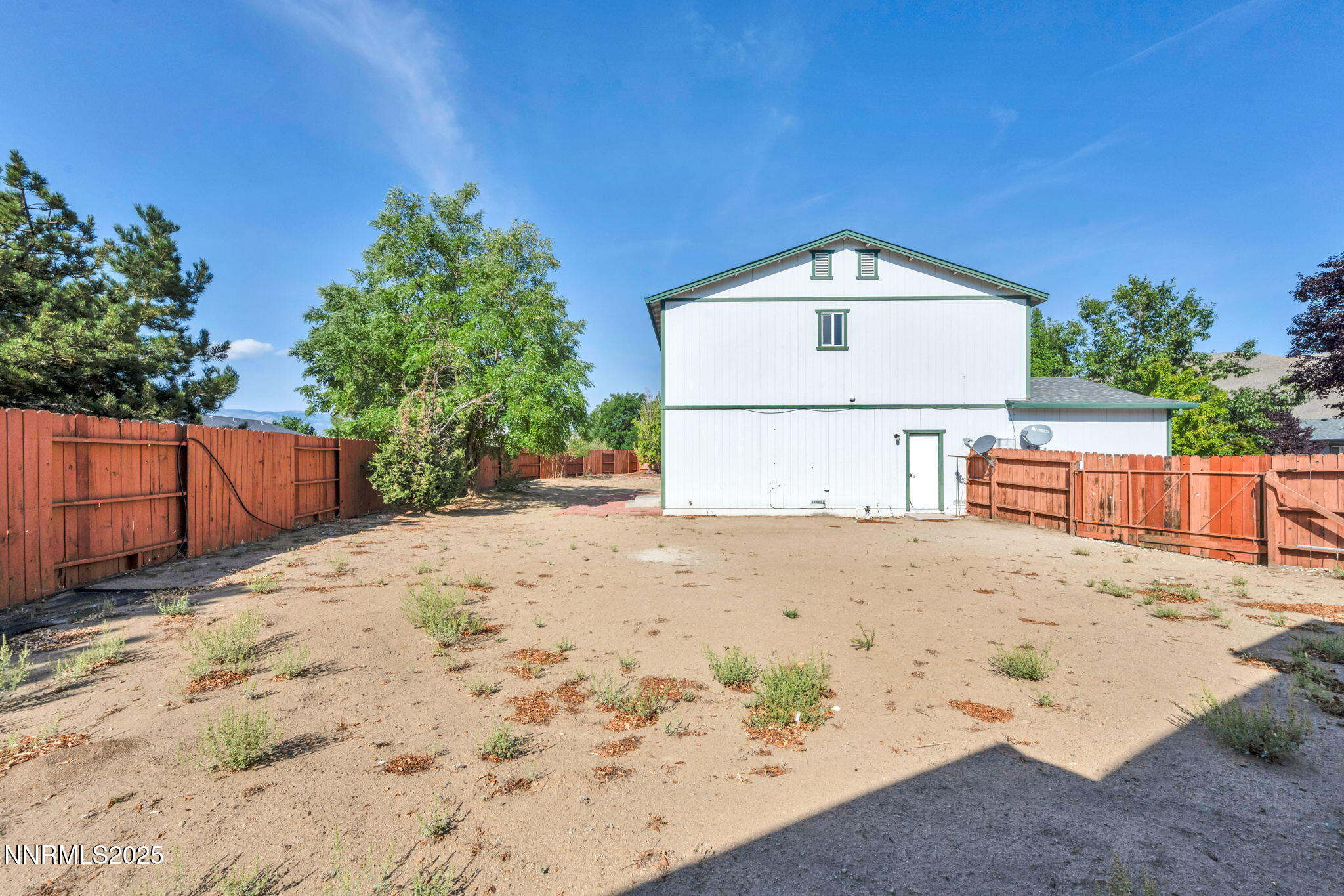 115 Calistoga Court Reno, NV 89508 - Photo 40 of 58 a view of a backyard of a house