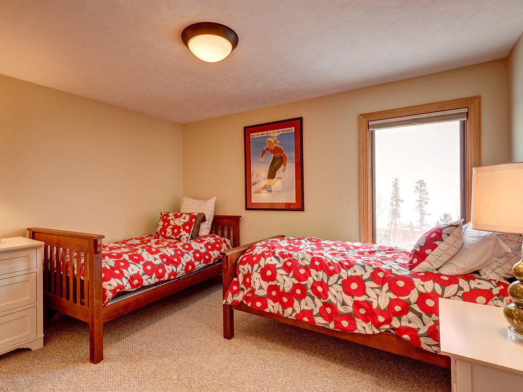 9024 Ryan Gulch Road Silverthorne, CO 80498 - Photo 14 of 23 Gallery Image 14