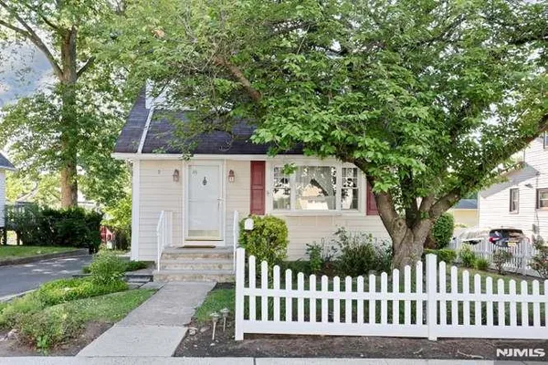 $569,000 | 49 South Franklin Avenue, Bergenfield, NJ 07621