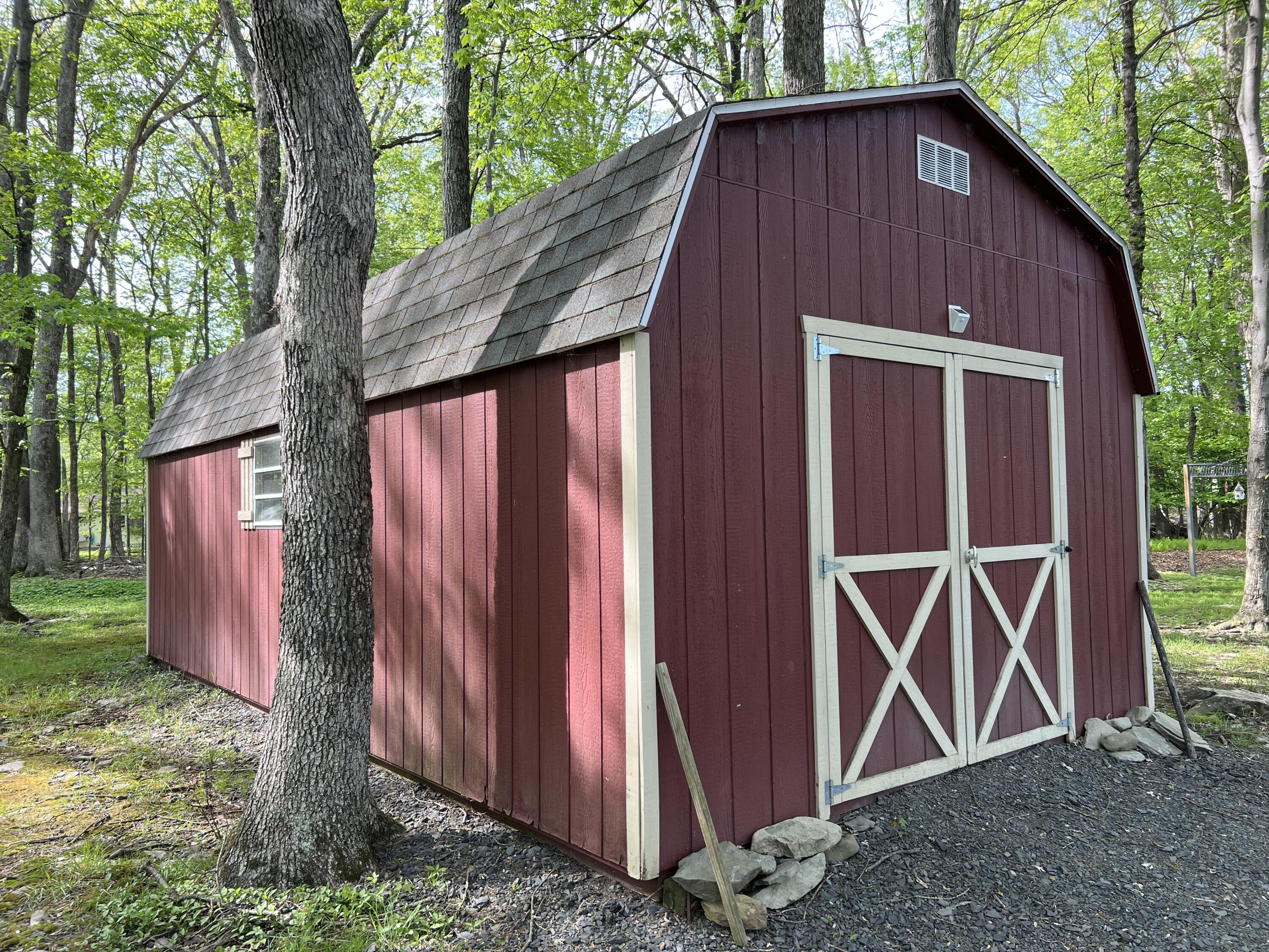 2291 Mountain Road Stroudsburg, PA 18360 - Photo 19 of 23 Photo May 12 2025, 4 42 40 PM
