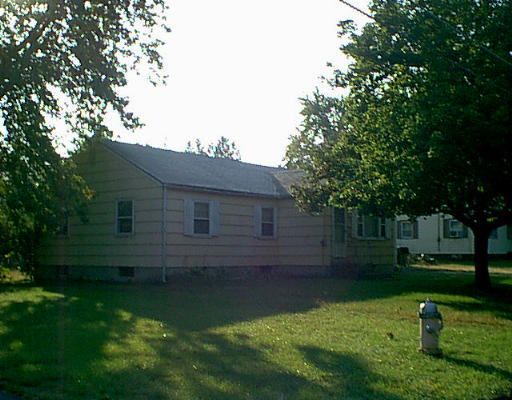 281 Old Farm Road Springfield, MA 01119 - Photo 1 of 1 a backyard of a house with lots of green space