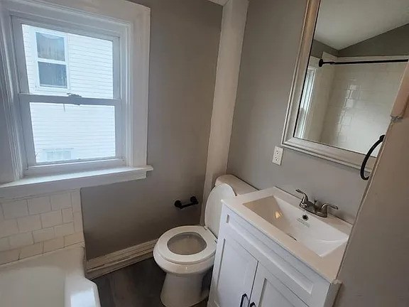 29 Princess Avenue, Unit 2 Cranston, RI 02920 - Photo 8 of 10