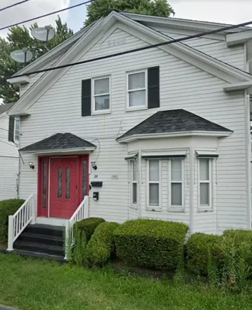 $1,750 | 29 Princess Avenue, Unit 2, Cranston, RI 02920