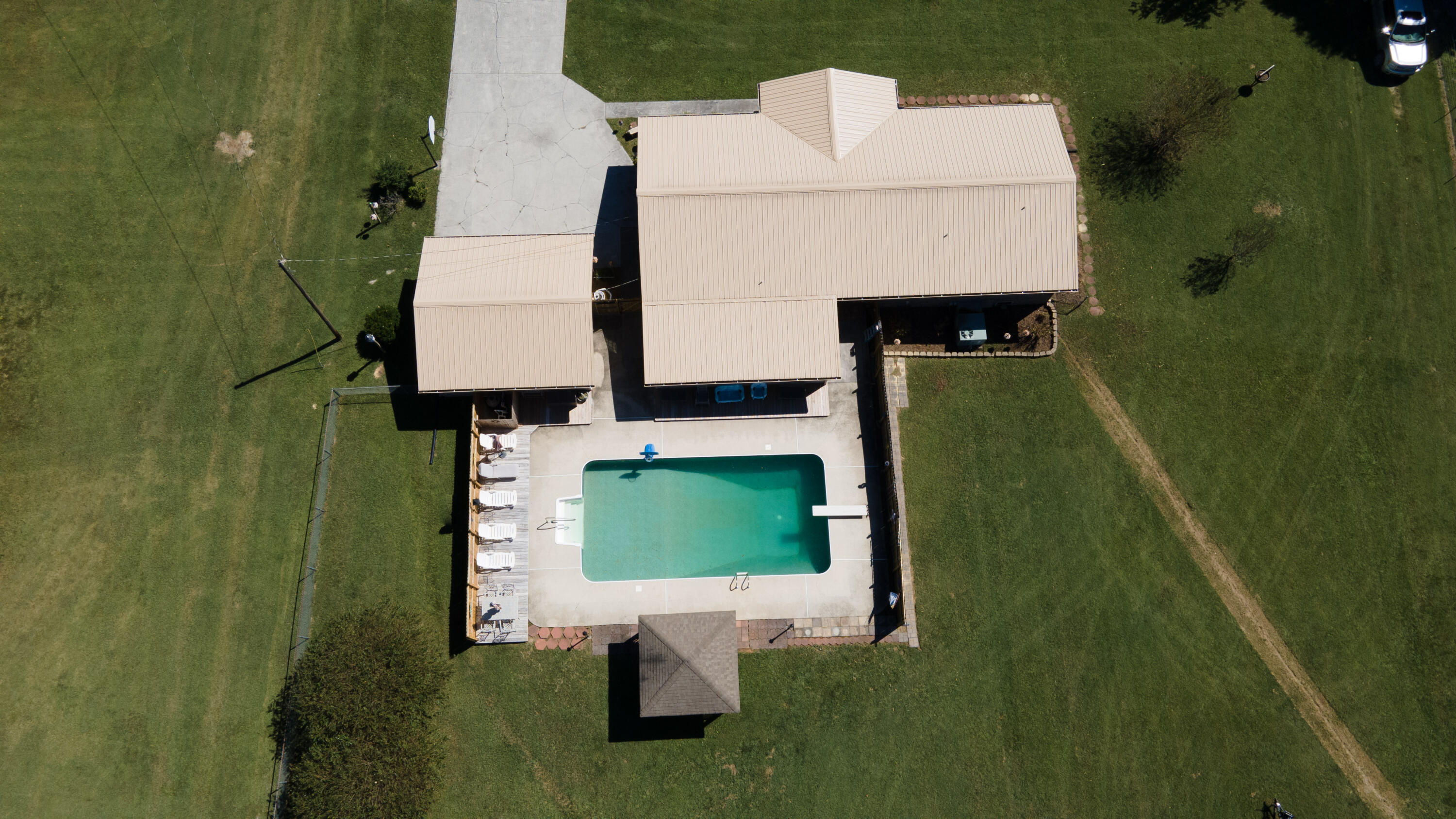 242 Southeast Armstrong Road Southeast Cleveland, TN 37323 - Photo 54 of 64 60-DJI_0972