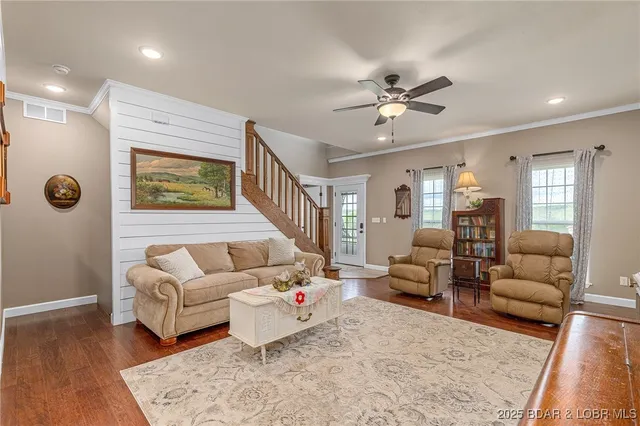 $1,295,000 | 17305 Riverside Road, Crocker, MO 65452