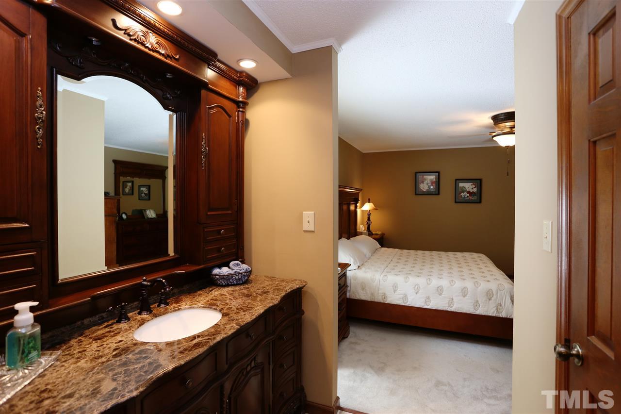 2609 Salisbury Plain Raleigh, NC 27613 - Photo 13 of 23