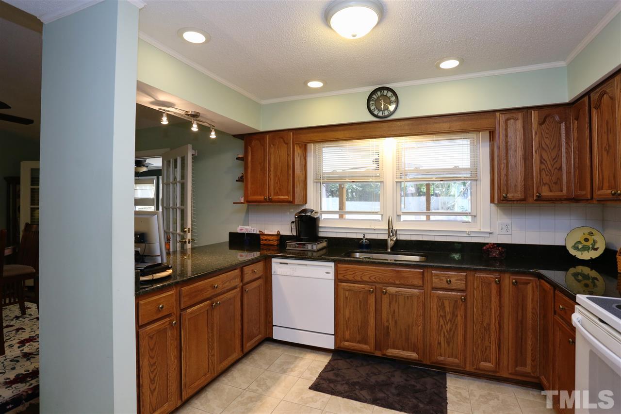 2609 Salisbury Plain Raleigh, NC 27613 - Photo 6 of 23