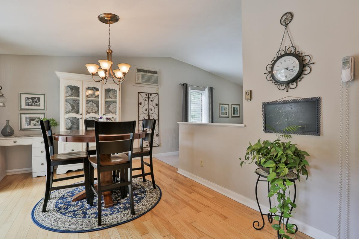 155 Lancaster Farm Road Salem, NH 03079 - Photo 13 of 27