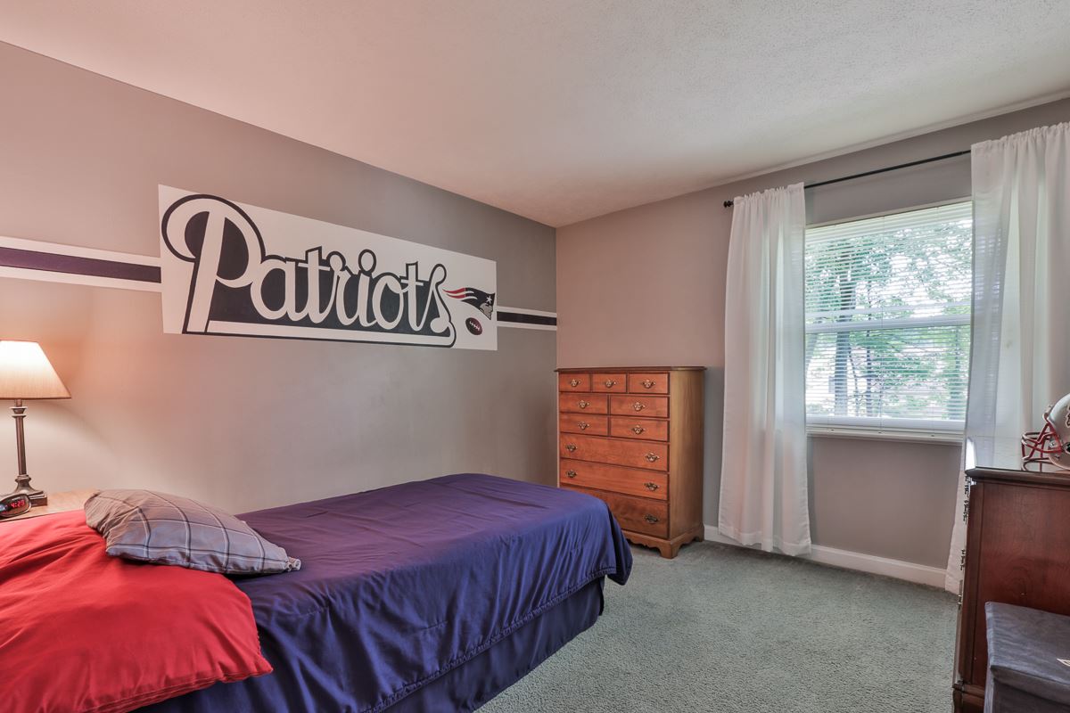 155 Lancaster Farm Road Salem, NH 03079 - Photo 16 of 27
