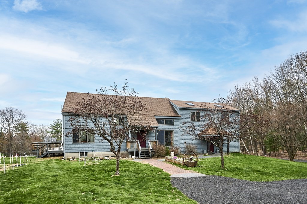 426 Kennedy Road Northampton, MA 01053 - Photo 1 of 42 Gallery Image 1