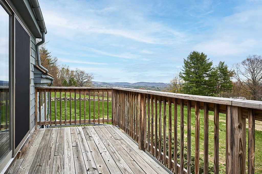 426 Kennedy Road Northampton, MA 01053 - Photo 18 of 42 Gallery Image 18