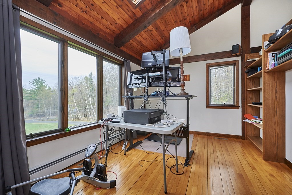 426 Kennedy Road Northampton, MA 01053 - Photo 24 of 42 Gallery Image 24