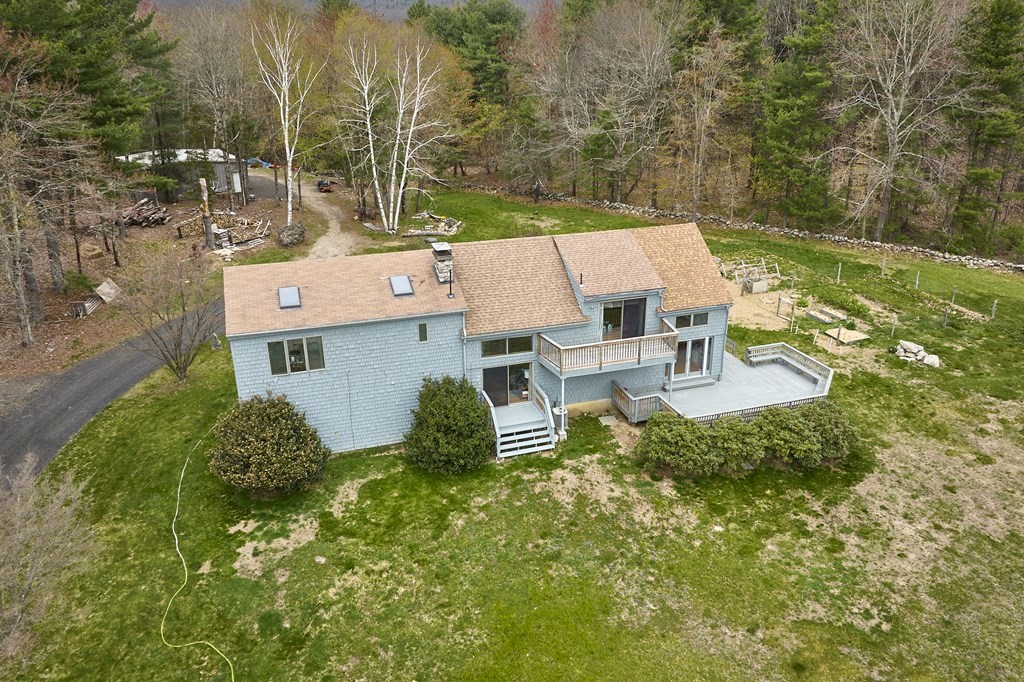426 Kennedy Road Northampton, MA 01053 - Photo 3 of 42 Gallery Image 3