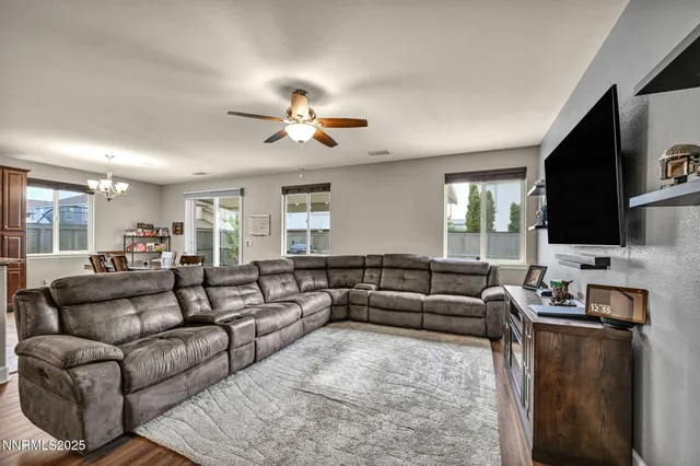 $579,000 | 6980 Lusitano Way, Sparks, NV 89436