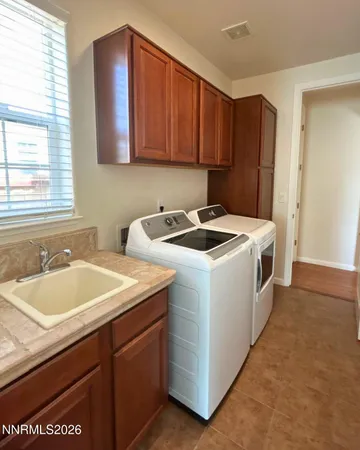 $3,050 | 6634 Magical Drive, Sparks, NV 89436