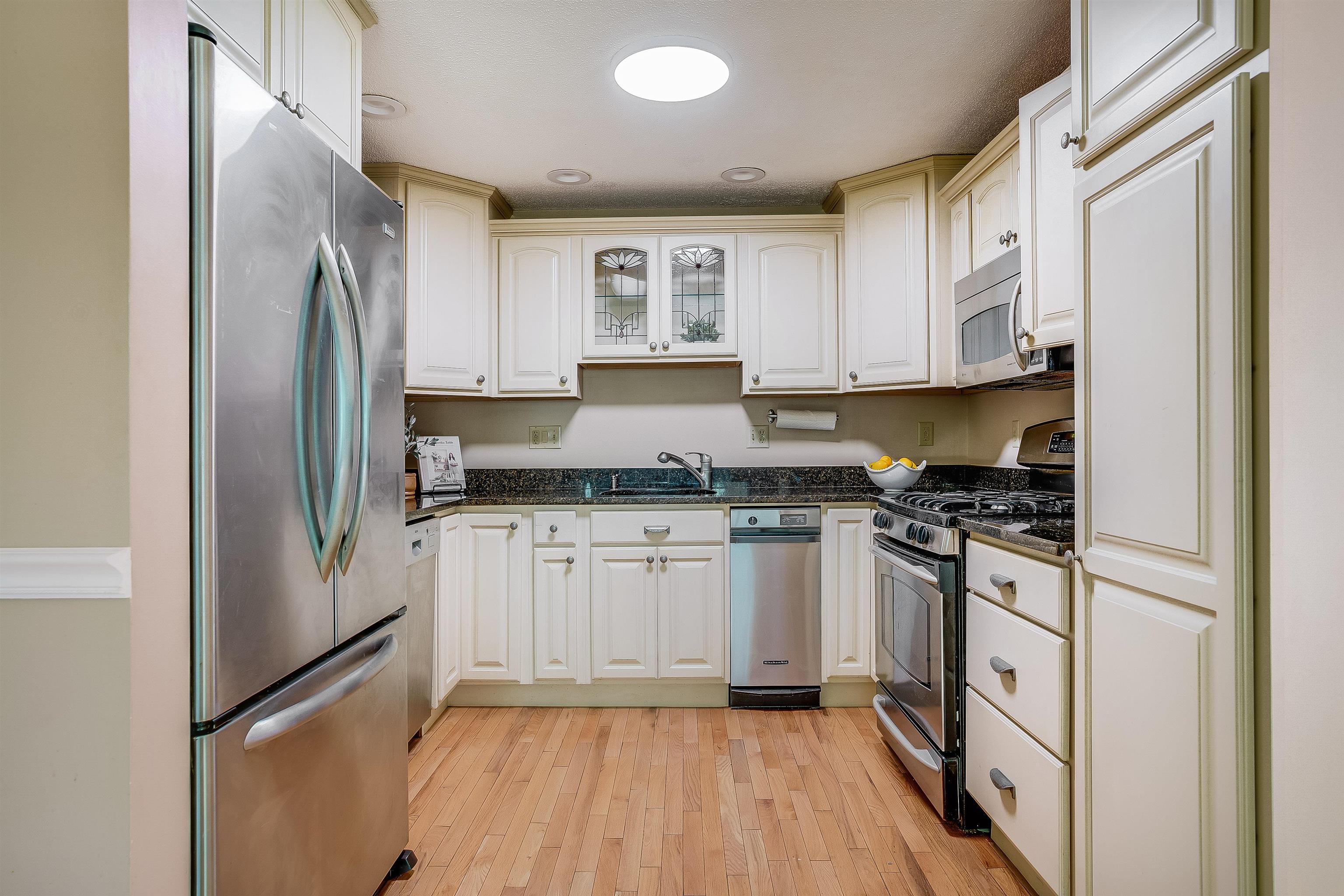 193 Indian Rock Road Merrimack, NH 03054 - Photo 7 of 29