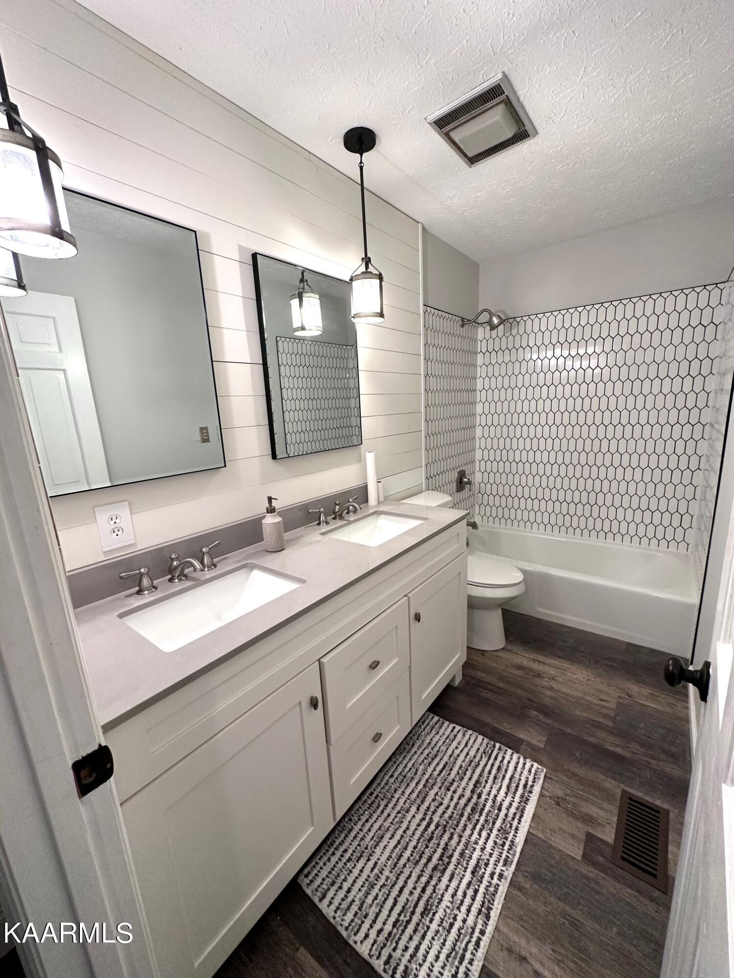 417 Emory Road Blaine, TN 37709 - Photo 15 of 16 417 bath