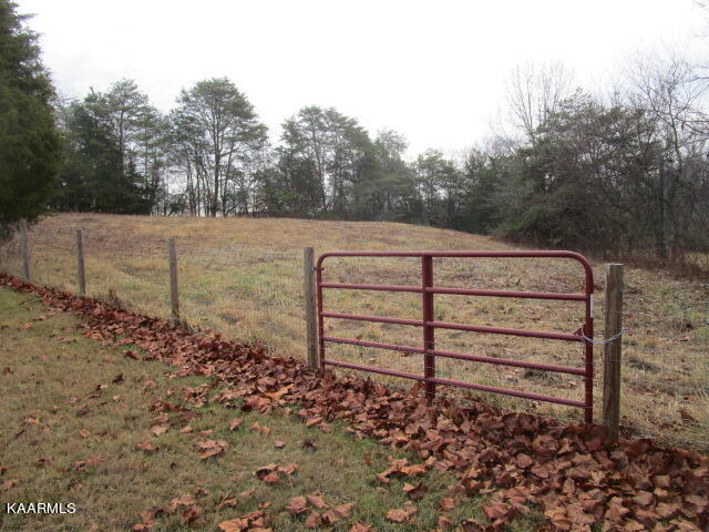 417 Emory Road Blaine, TN 37709 - Photo 7 of 16 IMG_3633