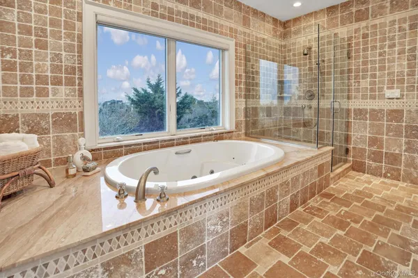 $245,000 | 605 Dune Road, Westhampton, NY 11978