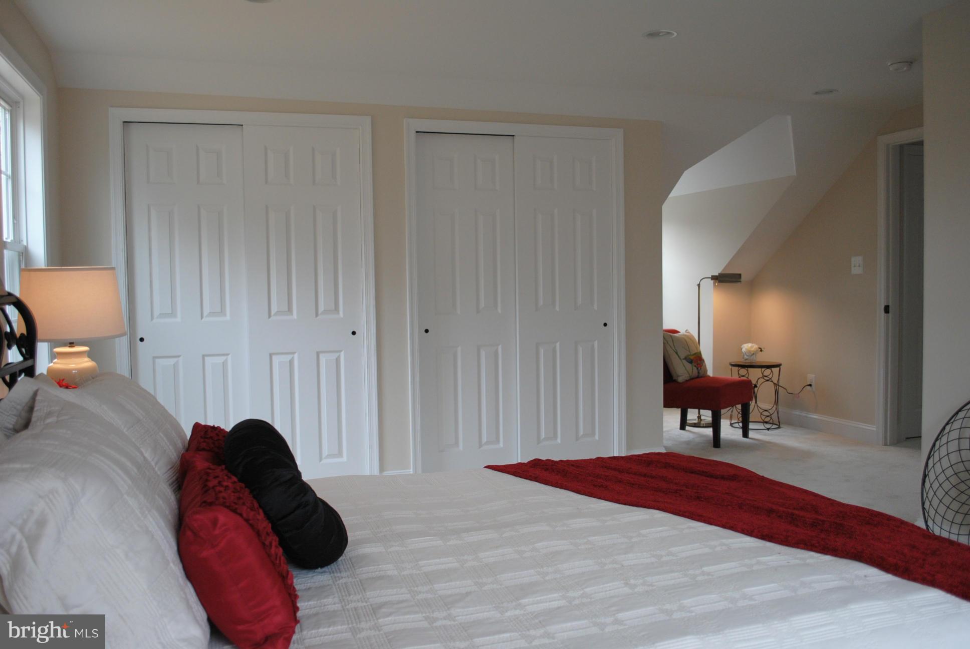 9705 Sutherland Road Silver Spring, MD 20901 - Photo 23 of 30 Bedroom (Master)