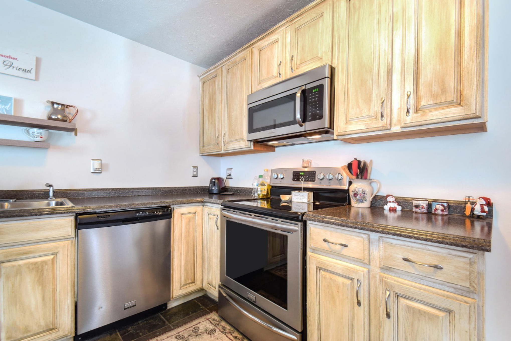 7489 Pokagon Road Berrien Center, MI 49102 - Photo 5 of 31 DSC_8185-1