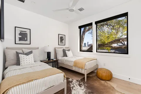 $2,995,000 | 908 Retama Street, Austin, TX 78704