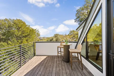 $2,995,000 | 908 Retama Street, Austin, TX 78704