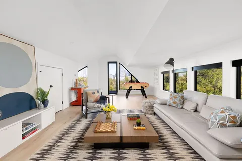 $2,995,000 | 908 Retama Street, Austin, TX 78704