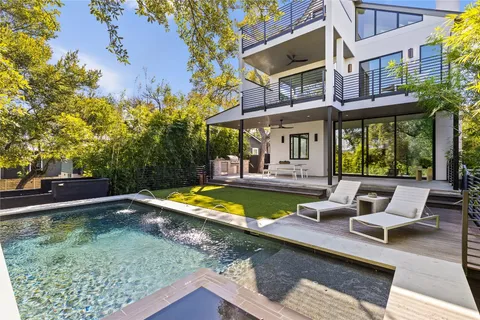 $2,995,000 | 908 Retama Street, Austin, TX 78704