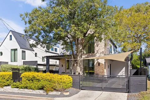 $2,995,000 | 908 Retama Street, Austin, TX 78704