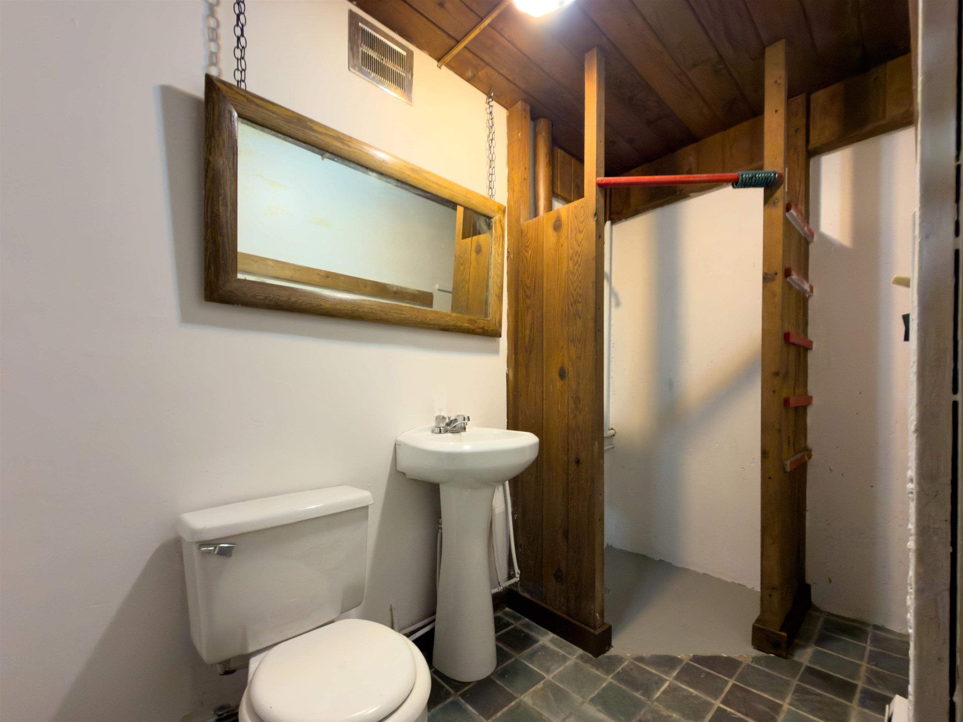 44 Lake Road Winhall, VT 05340 - Photo 26 of 32