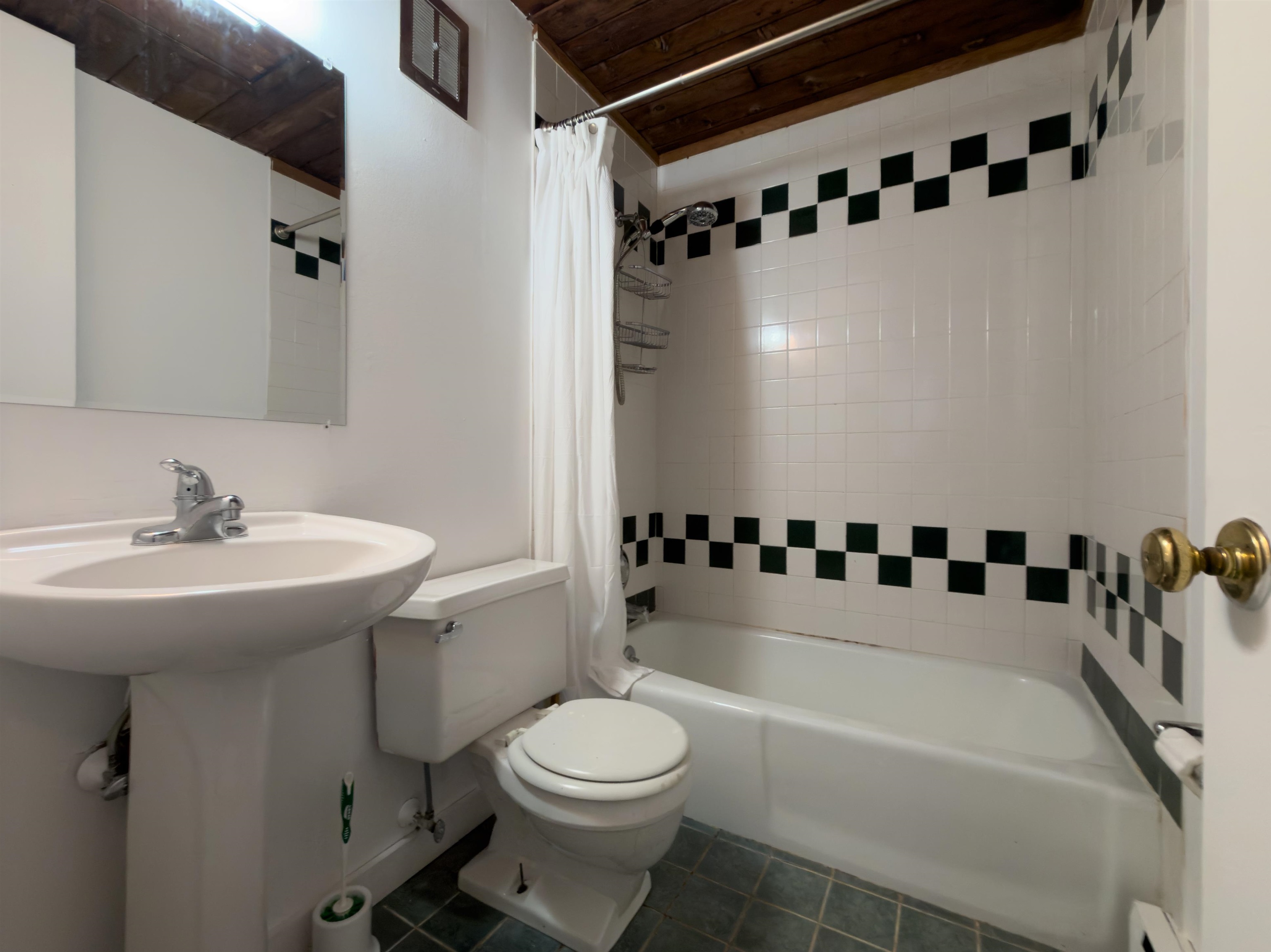 44 Lake Road Winhall, VT 05340 - Photo 29 of 32