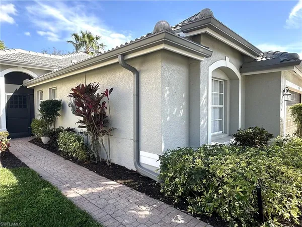 $3,000 | 1356 Triandra Lane, Naples, FL 34119
