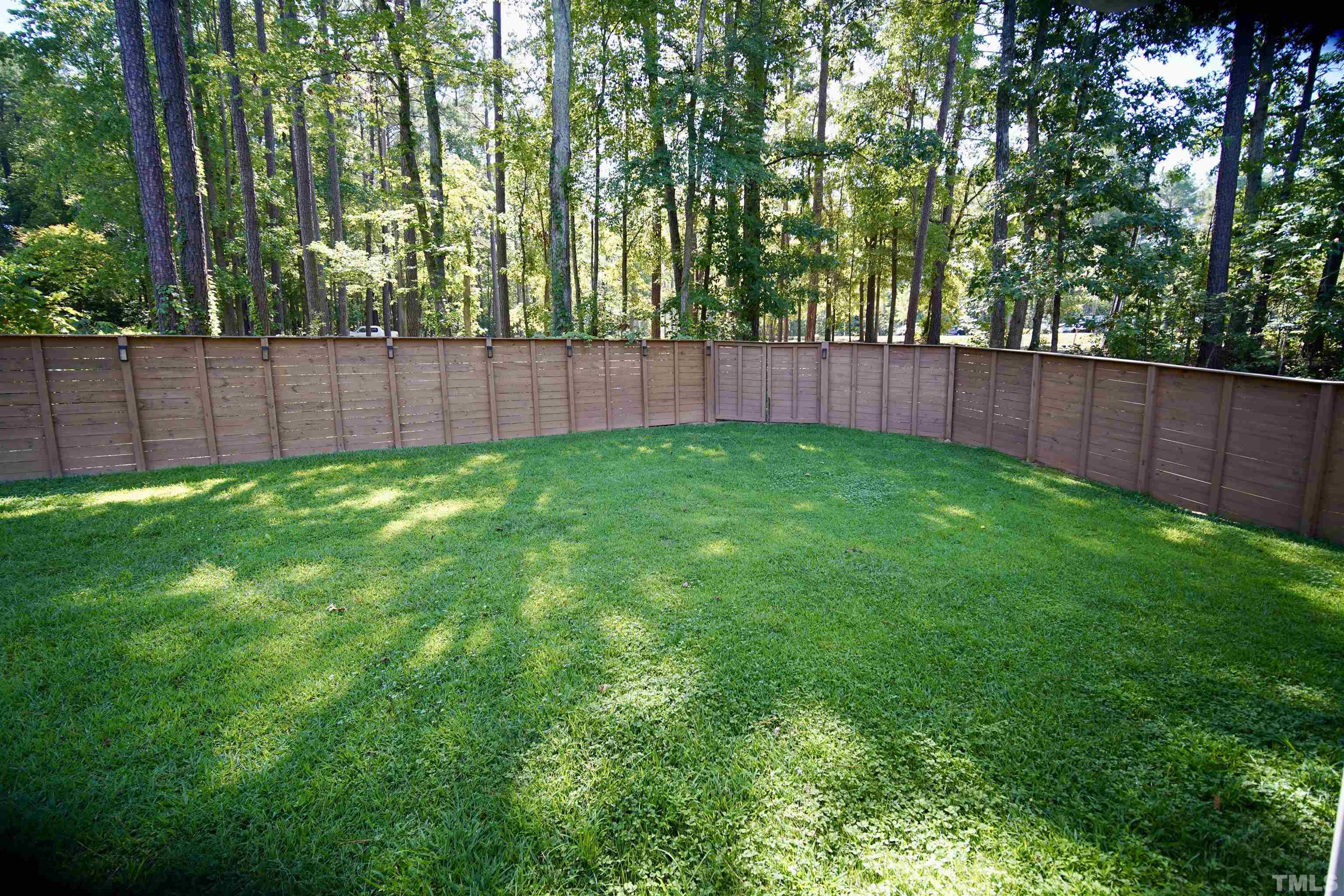 10000 Sycamore Road Raleigh, NC 27613 - Photo 5 of 40