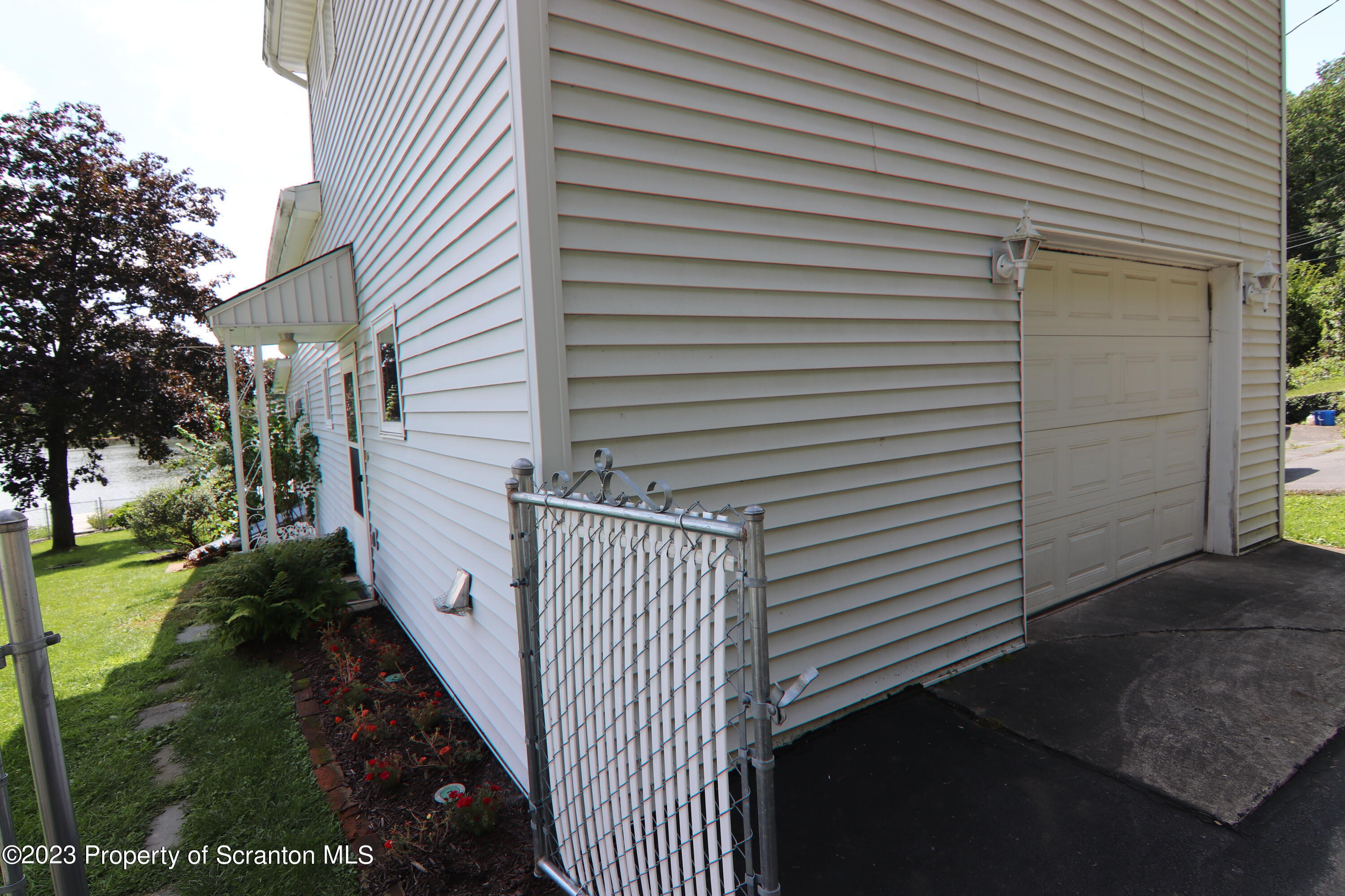 183 Oliver Road Sweet Valley, PA 18656 - Photo 8 of 54 a view of a garage