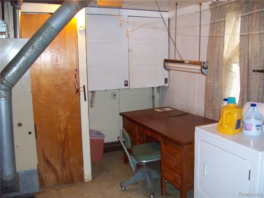 3056 North Belsay Road Flint, MI 48506 - Photo 14 of 15 100_1647.JPG