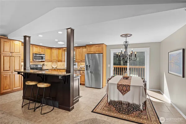 $670,000 | 18002 42nd Street East, Lake Tapps, WA 98391