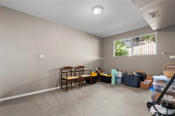 $670,000 | 18002 42nd Street East, Lake Tapps, WA 98391