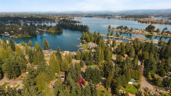 $670,000 | 18002 42nd Street East, Lake Tapps, WA 98391