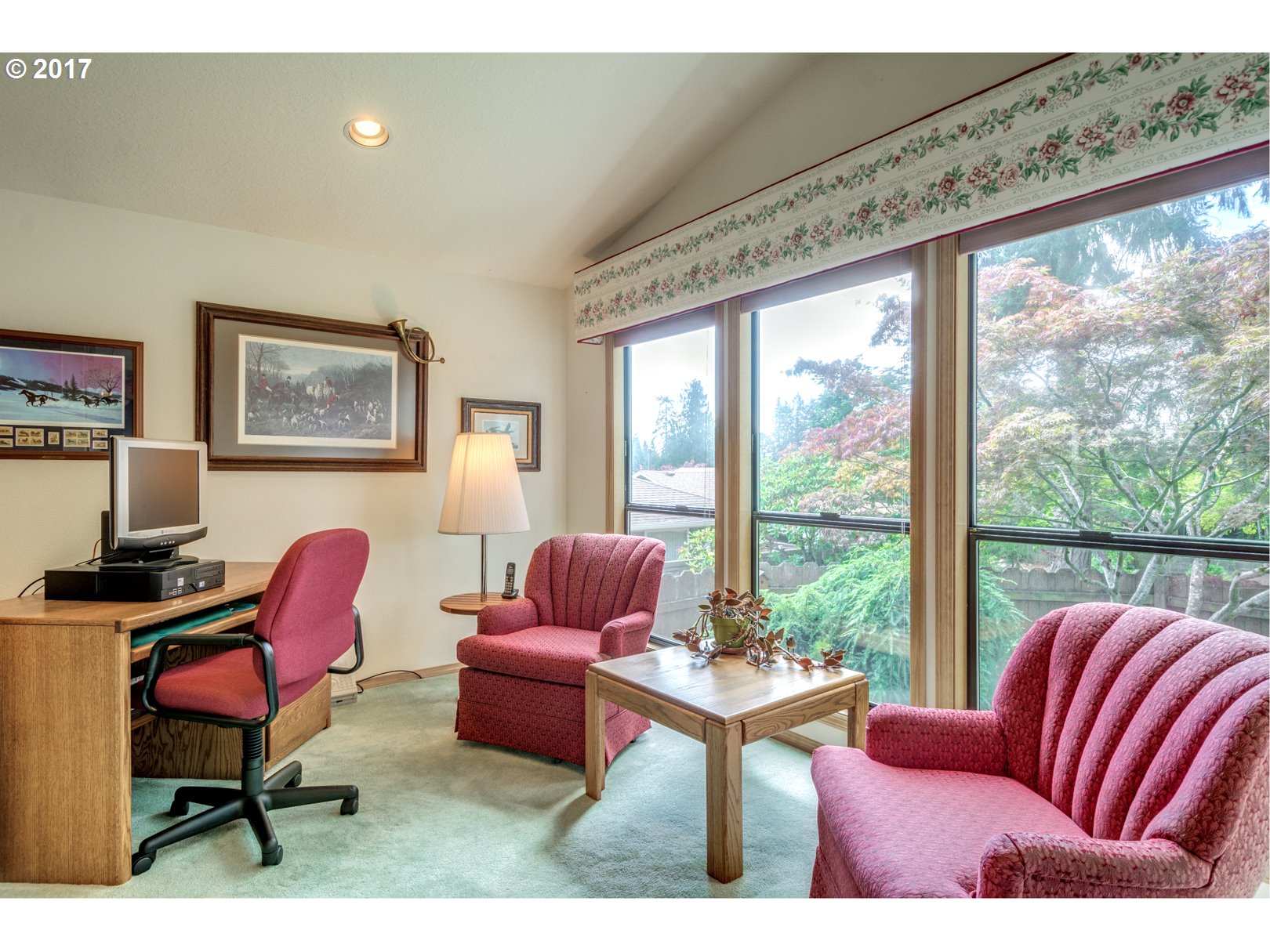 12500 Southwest Overgaard Street Portland, OR 97224 - Photo 24 of 32 Den/Office