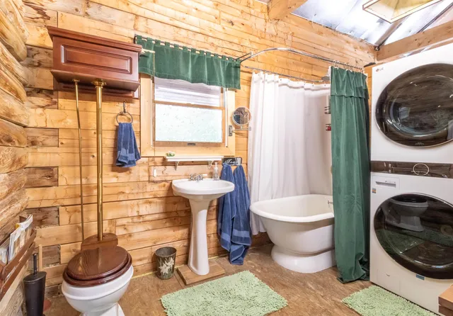 $425,000 | 2569 10 Mile Square Road, Charleston, VT 05846