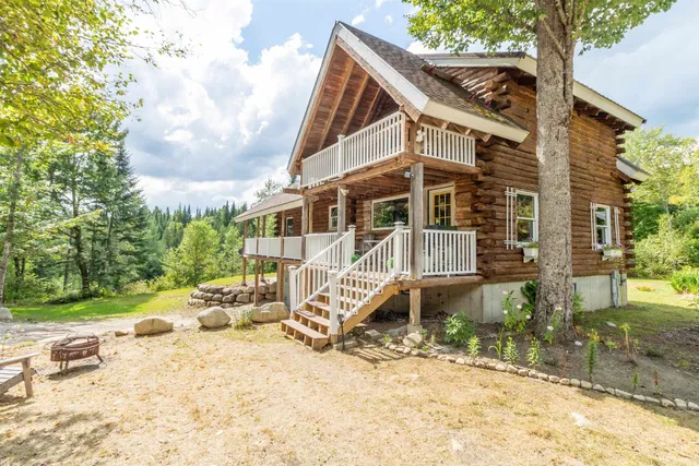$425,000 | 2569 10 Mile Square Road, Charleston, VT 05846