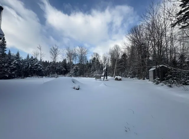 $389,000 | 2569 10 Mile Square Road, Charleston, VT 05846