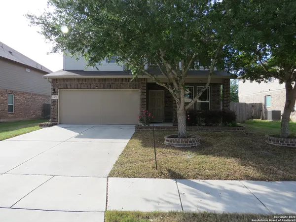 $2,200 | 11622 Blossom Bluff, Schertz, TX 78154