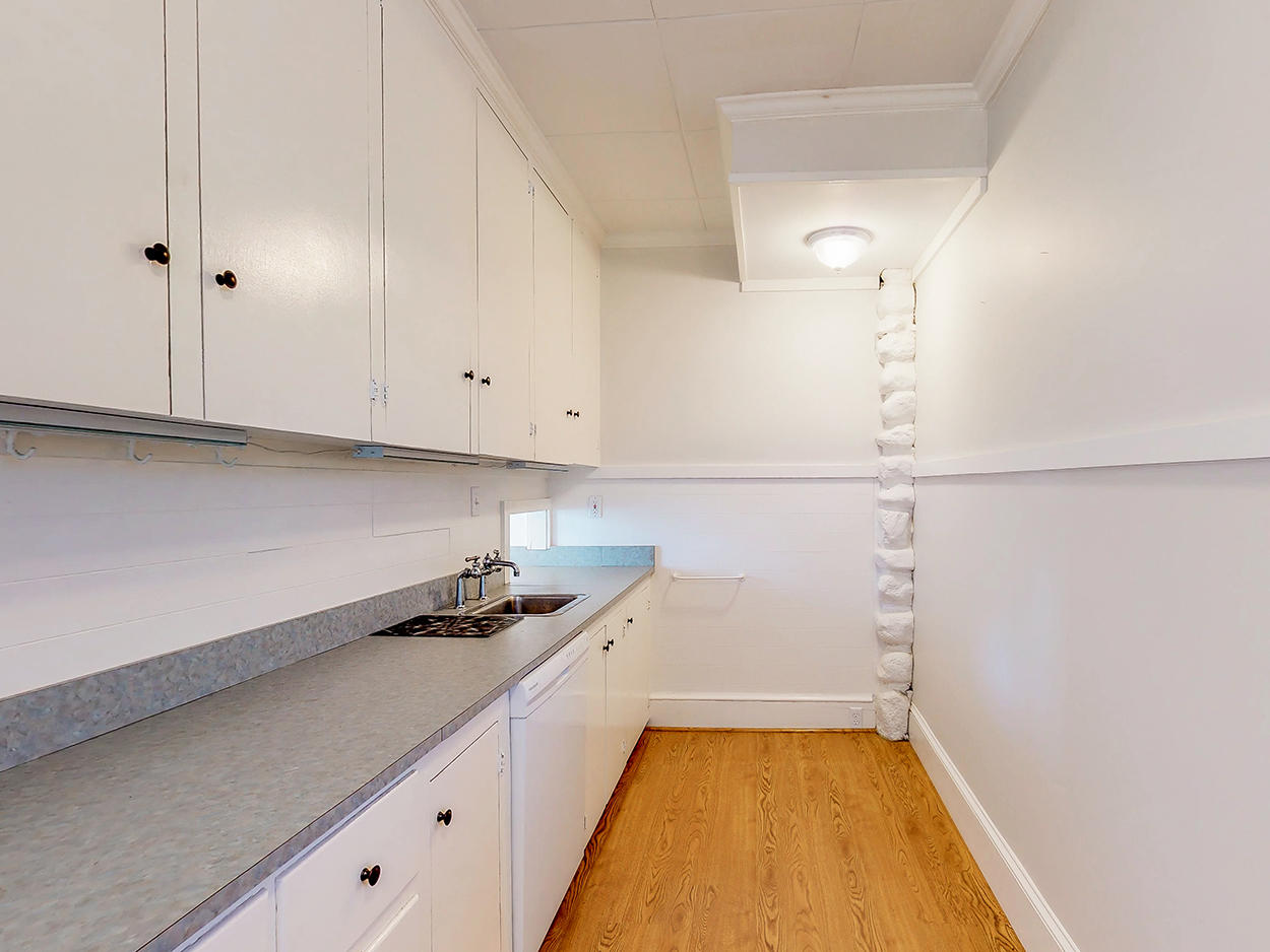 13 Tides Edge Road Cape Elizabeth, ME 04107 - Photo 41 of 88 535-Scullery2