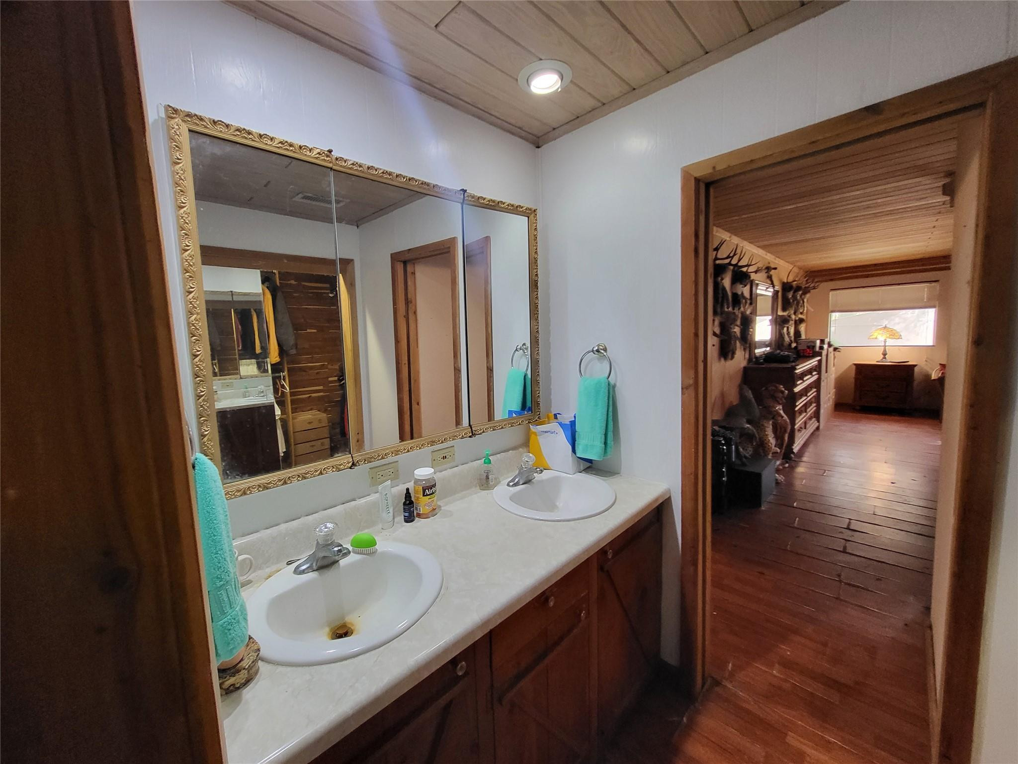 70 Tin House Cove Road Lorida, FL 33857 - Photo 35 of 95 Photo 29