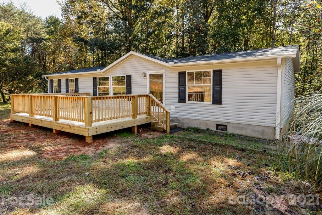 525 Hamilton Road Rutherfordton, NC 28139 - Photo 1 of 39 a view of a house with a yard