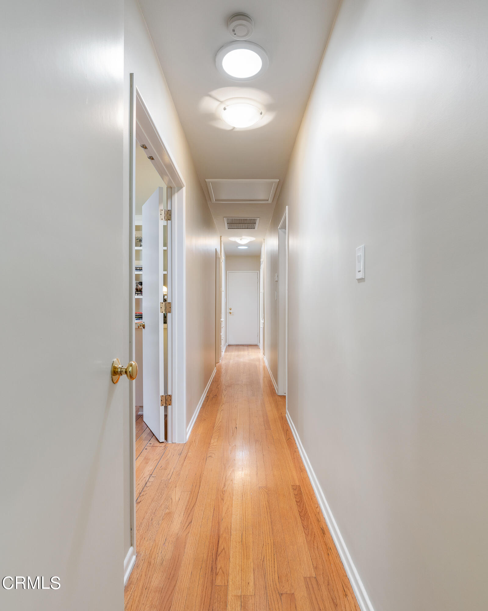 2155 Canyon Close Road Pasadena, CA 91107 - Photo 22 of 41 a view of a hallway with wooden floor