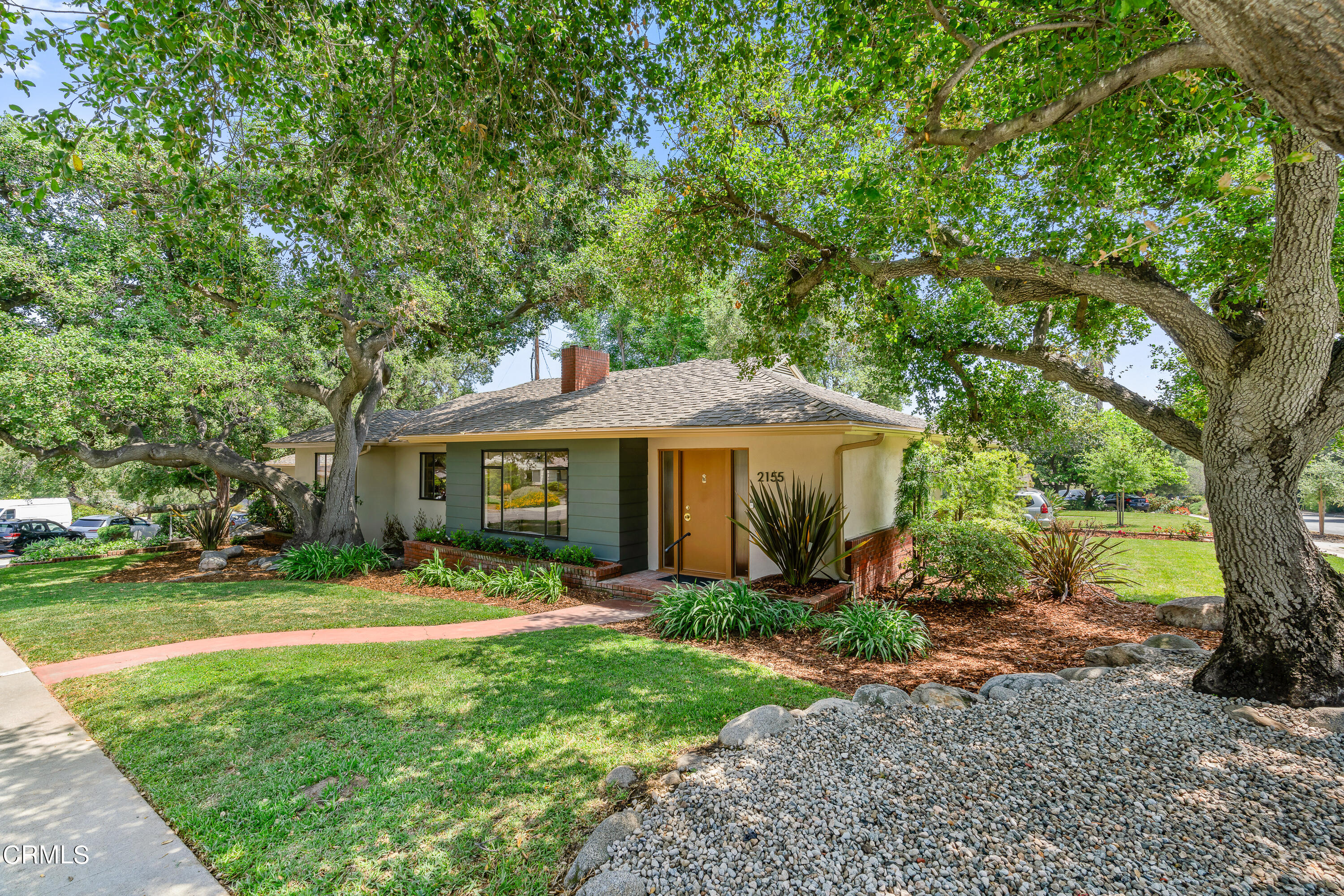 2155 Canyon Close Road Pasadena, CA 91107 - Photo 4 of 41 a front view of a house with garden