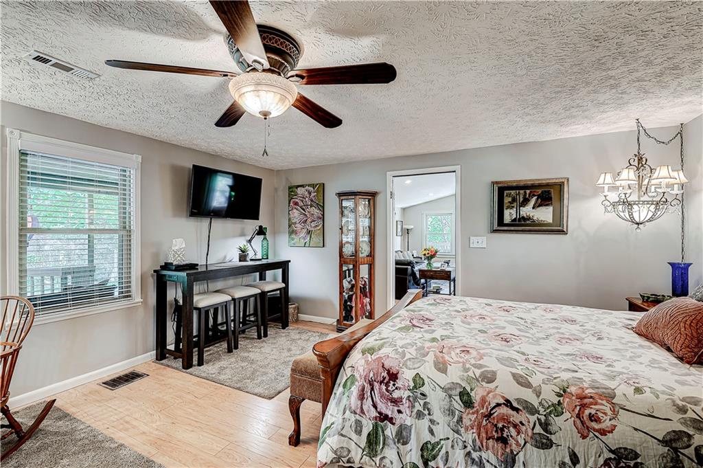 7415 Sargent Road Indianapolis, IN 46256 - Photo 8 of 60 Gallery Image 8